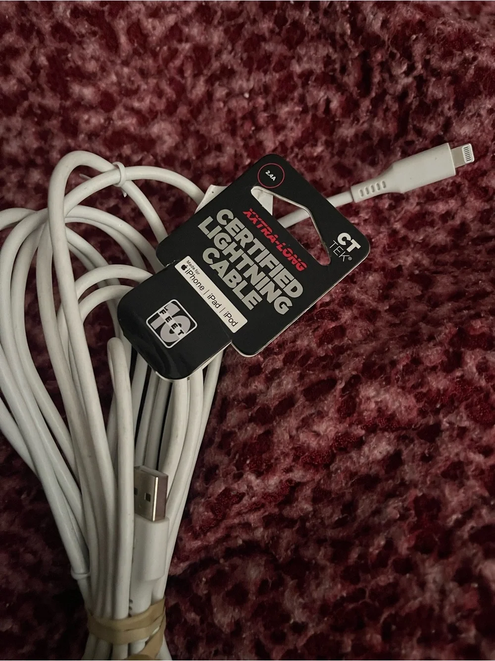 White Certified Lightning Apple Charging Cable - 6 ft